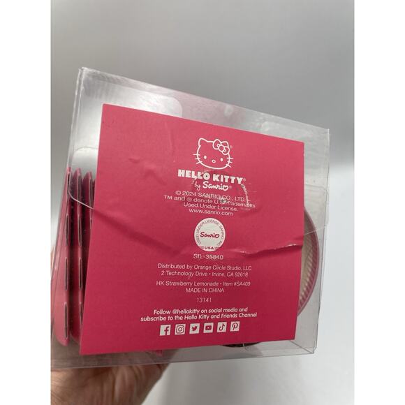 Hello Kitty Strawberry 🍓 Lemonade Disposable Cups W/ Lids & Sleeves NEW! 🍋 - Picture 4 of 4